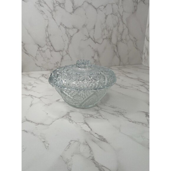 KIG Vintage Clear Fleur de Lis Pattern Cut Glass Round Dish With Lid - Picture 4 of 6